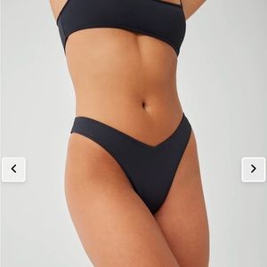NWT black Enzo Cheeky Bikini Bottom size small